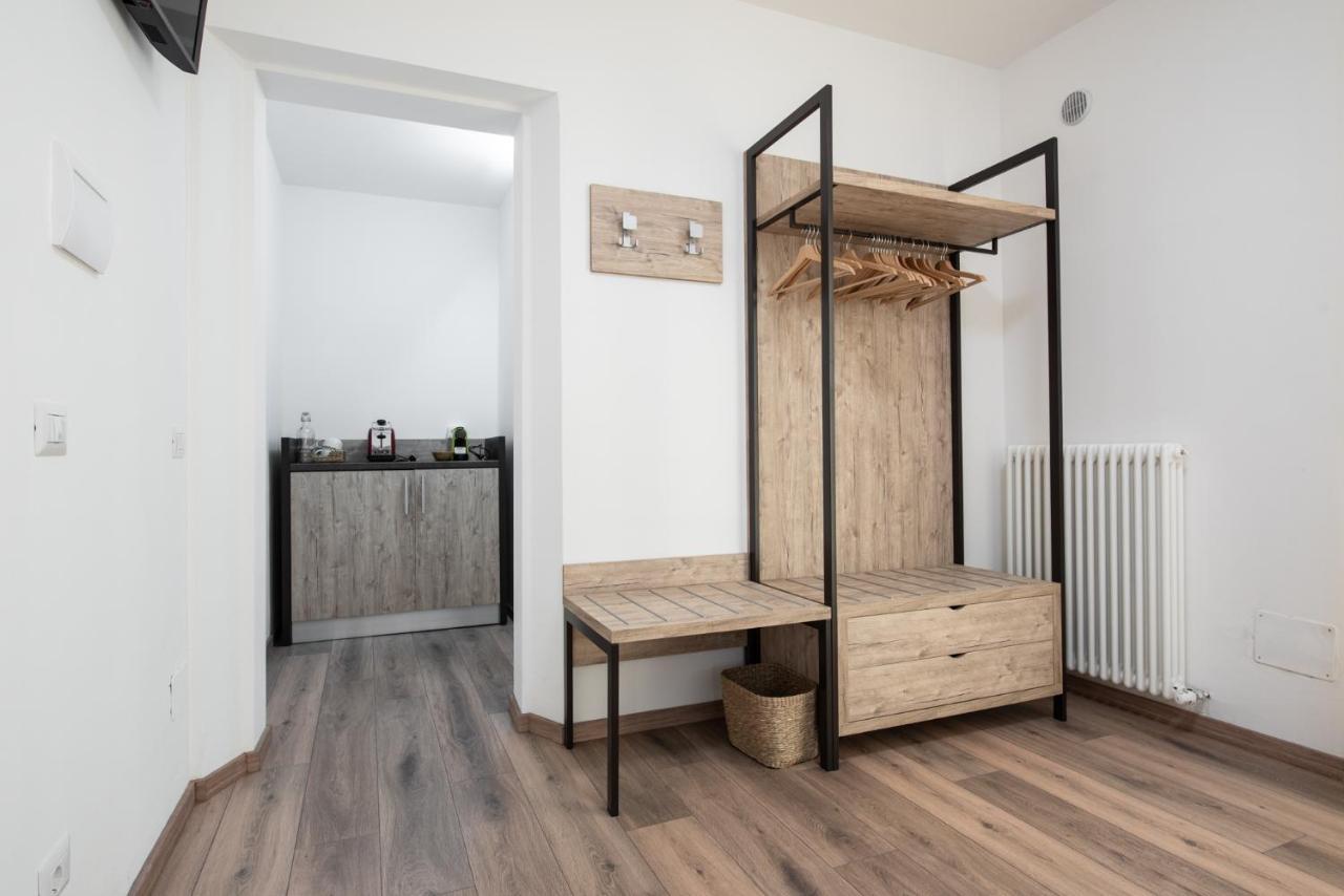 Le Due Torri Hotel Анкона Екстериор снимка